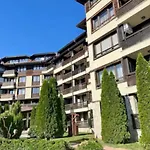 Apartamento уютни планински с басейн в комплекс алпин лодж Bansko