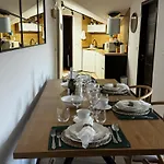 уютни планински с басейн в комплекс алпин лодж Apartamento