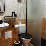 уютни планински с басейн в комплекс алпин лодж Apartamento *