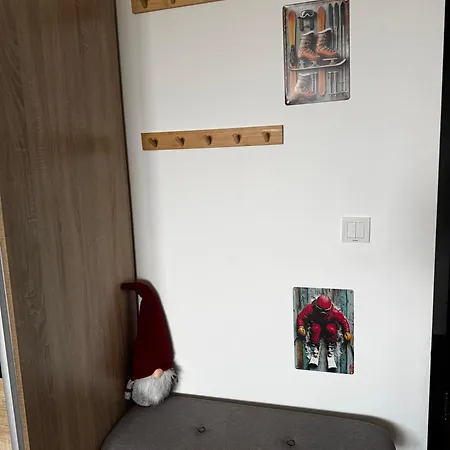 Apartman уютни планински с басейн в комплекс алпин лодж Banszko
