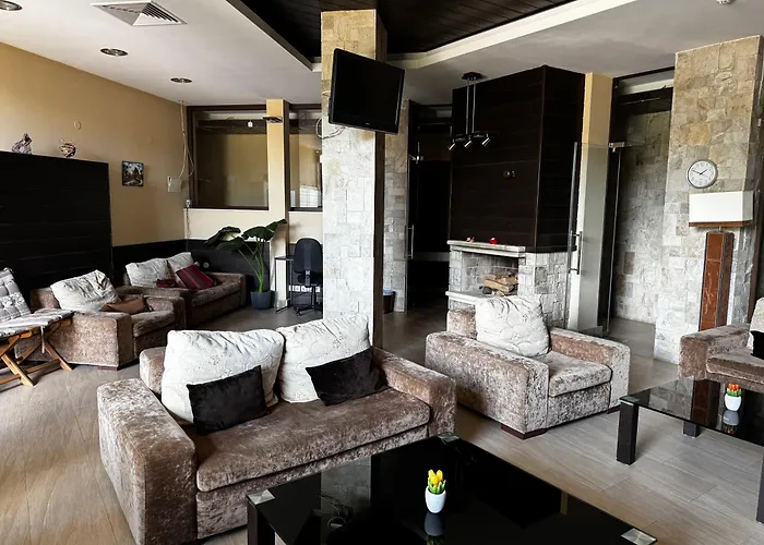 уютни планински с басейн в комплекс алпин лодж Lejlighed *