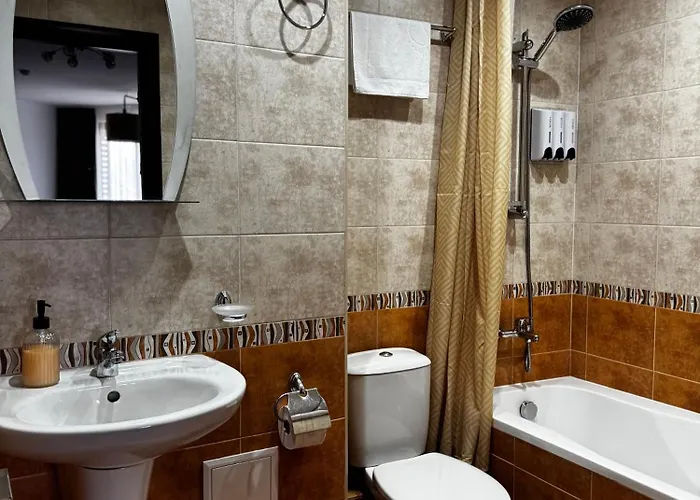 уютни планински с басейн в комплекс алпин лодж Lejlighed Bansko