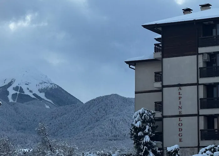 уютни планински с басейн в комплекс алпин лодж Lejlighed