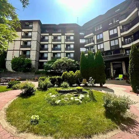 Apartment уютни планински с басейн в комплекс алпин лодж