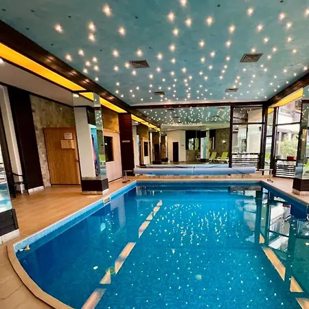 Apartment уютни планински с басейн в комплекс алпин лодж *