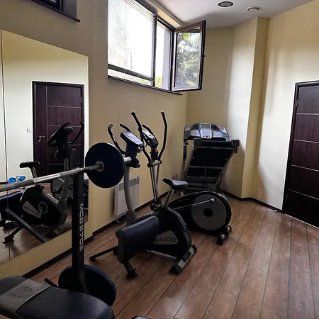 уютни планински с басейн в комплекс алпин лодж Apartmán