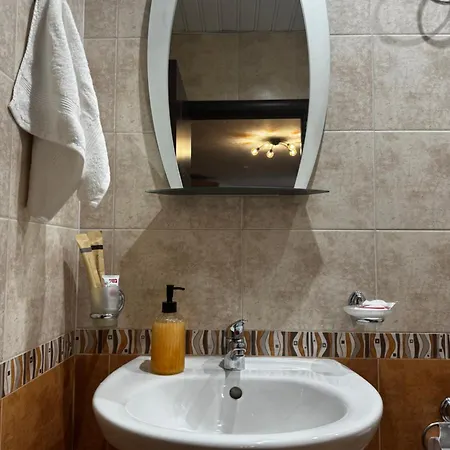 уютни планински с басейн в комплекс алпин лодж *