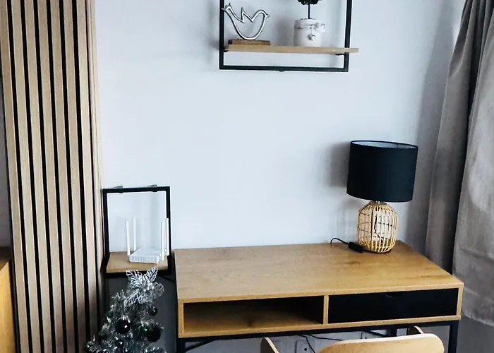 уютни планински с басейн в комплекс алпин лодж דירה בנסקו